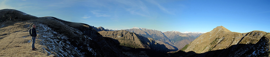 Panorama dalla Bocchetta di Regadur (1853 m)