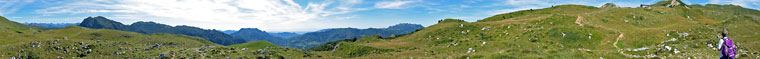 Panoramica di fine agosto a 360 ai Piani dell'Alben presso il Rifugio Gheradi