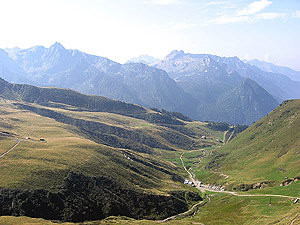 La Val Carisole col Rifugio Giretta (foto P. Gritti)