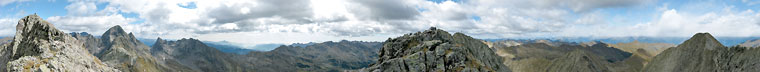 Panoramica a 360°  dalla cima sud del Monte Aga verso la conca del Calvi
