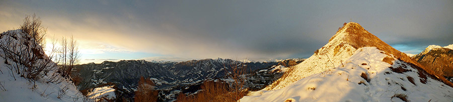 Vista verso cima del Monte Gioco e Val Brembana