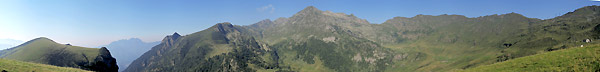 Panoramica da S. Marco 2000 verso Valmora, Val Ponteranica, Passo di Verrobbio e Ca' S. Marco