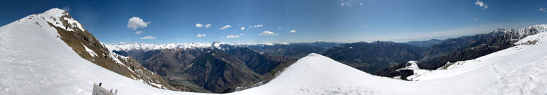 Panoramica verso Cima Vaccaro e Valle Seriana