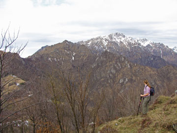 Da Bondo di Colzate-Vertova bella lunga salita al Bivacco Testa, passando per Cime Tisa, Cavlera e Segredont il 29 marzo 2010 - FOTOGALLERY 