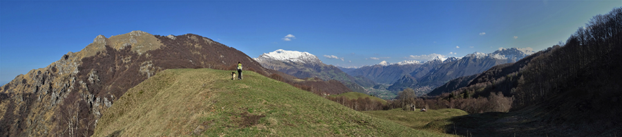 Monte Due Mani (1656 m) dalla Culmine S. Pietro (20 aprile 2019)