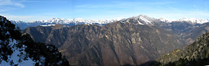 Panoramica dal roccolo del Corno sul Sentiero dei roccoli di Roncobello - foto Andrea Gervasoni