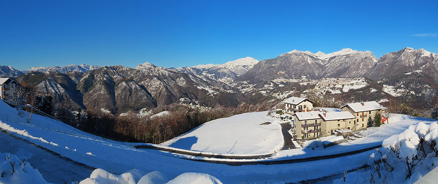 Da Miragolo verso paesi e monti della Val Serina