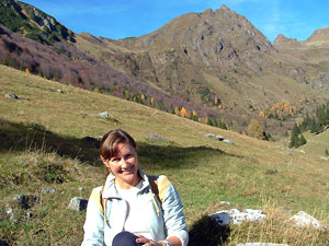 Dai pascoli del rif. Alpe Corte vista verso il Passo di Marogella
