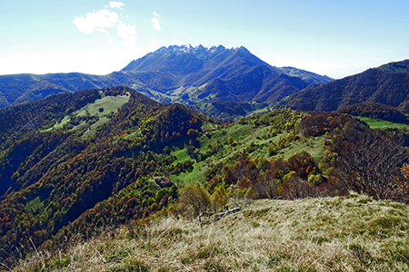 Dalla Culmine di S. Pietro allo Zuc di Maesimo sul sentiero alto estivo 21 DOL il 19 ottobre 2015   - FOTOGALLERY