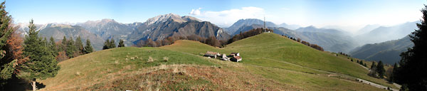 Baita Campo, balcone panoramico su media e alta Val Brembana - foto Piero Gritti 19 ott.07