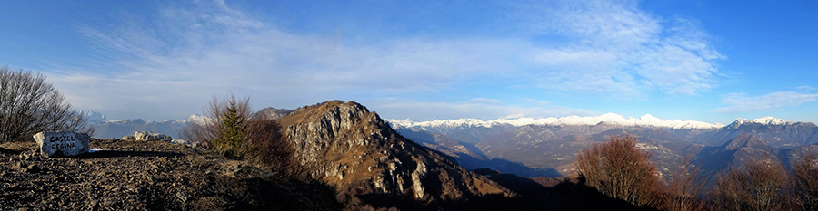 Dalla vetta del Castel Regina (1424 m)