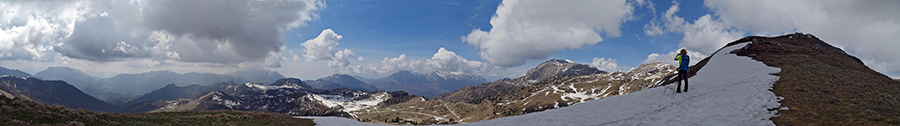 Salendo in Sodadura dalla cresta sud ovest
