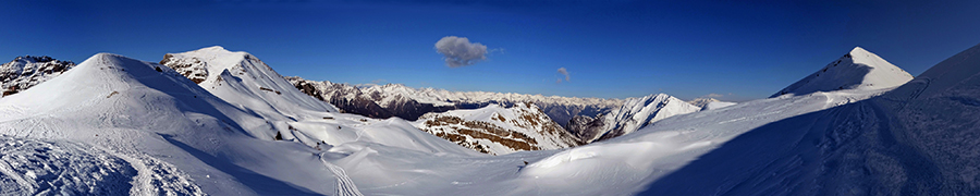 Panorama sulle cime dei Piani d'Artavaggio