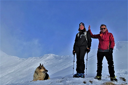 CIMA GREM (2049 m) ammantata di neve ad anello dal Colle di Zambla (Santella) il 9 dicembre 2019  - FOTOGALLERY