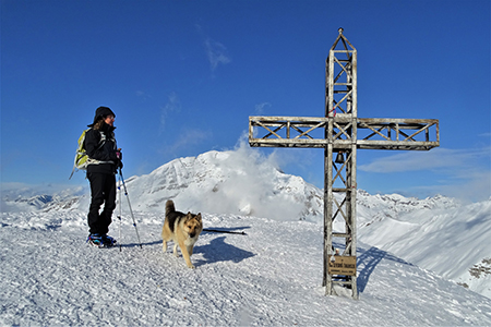 CIMA GREM (2049 m) ammantata di neve ad anello dal Colle di Zambla (Santella) il 9 dicembre 2019  - FOTOGALLERY