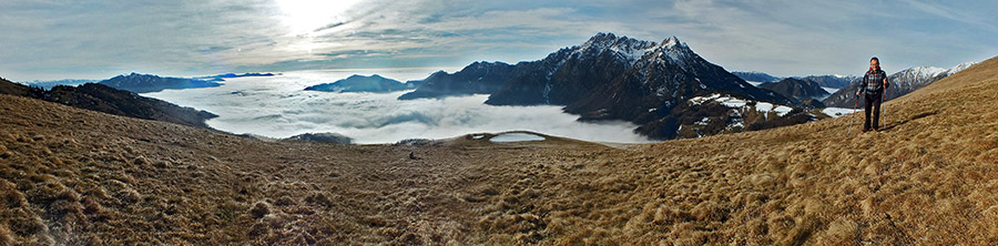 Sole al monte, nebbia al piano ed anche nelle valli