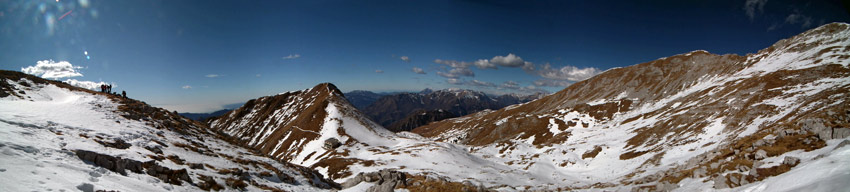 Vista verso Bivacco Palazzi, Chignol d'Arale e Cima Menna