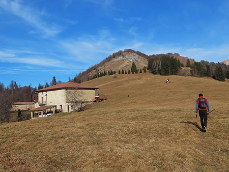 Monte VACCAREGGIO (1474 m) da Lavaggio di Dossena il 27 dicembre 2023 - FOTOGALLERY