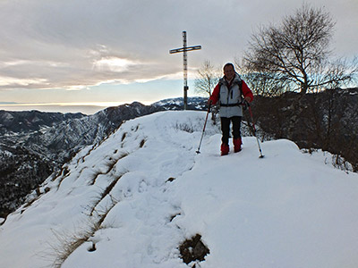 Tramonto invernale sul MONTE GIOCO (1366 m.) il 18 dicembre 2012 - FOTOGALLERY