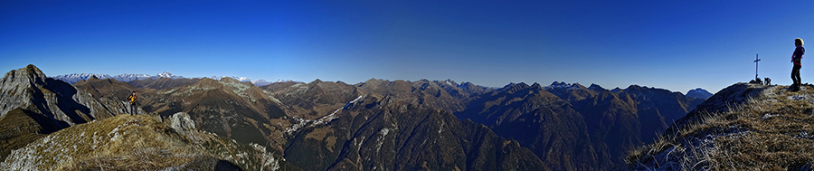 Dal Monte Secco vista verso le Orobie
