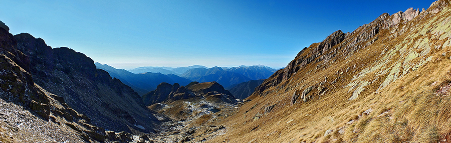 Dal Pietra Quadra vista sul laghetto e i Tre Pizzi