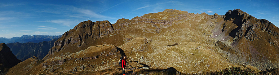 Il Pietra Quadra in tutta la sua estensione visto dalla cima del più alto dei Tre Pizzi