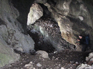 L'anfratto d' ingresso della grotta