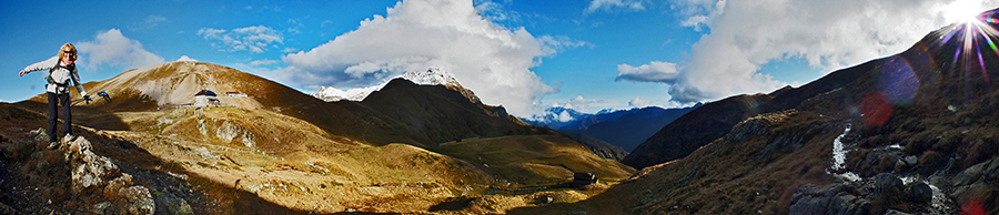 Al Rif. Grassi (1987 m) con Cima di Camisolo (2150 m) e Pizzo Tre Signori (2553 m)
