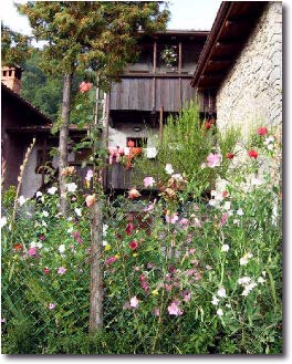 Casa ristrutturata in  Catremerio di qua 