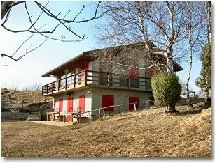 Il capiente rifugio 'I Lupi di Brembilla'