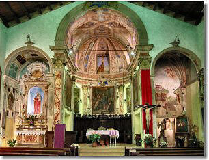 Presbiterio e cappelle laterali della chiesa del Corpus Domini di Pagliaro