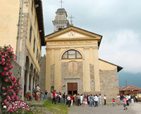 Sagrato Chiesa di Dossena