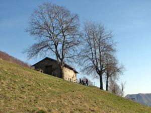  La cascina I GARDA' di Dossena