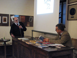 Il prof. Ivano Sonzogni presenta Flavio Burgarella 