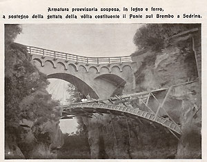 Armatura in legno e ferro per il ponte sul Brembo a Sedrina