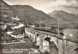 Il trenino sul  ponte di Lenna...ai tempi!