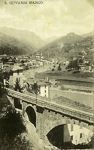 La ferrovia a S. Giovanni Bianco (Coll. Gianni Donati)
