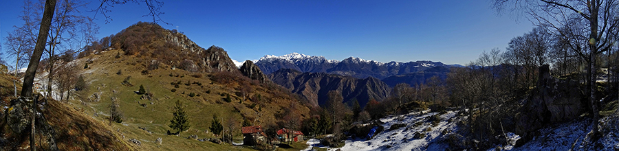 Alle cascine dei Foppi con vista in Monte Zucco