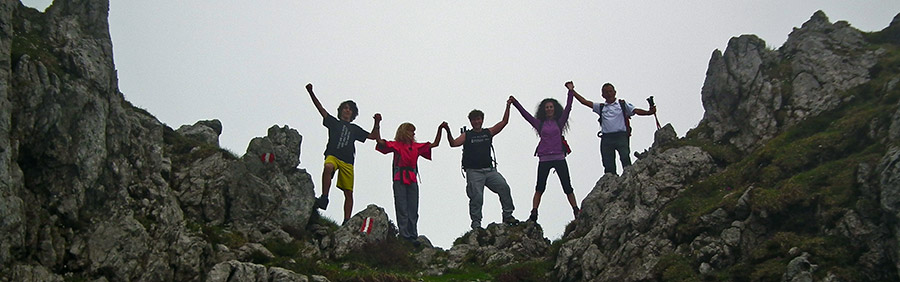 MONTE ALBEN (2019 m.) dal Passo della Crocetta (1276 m.) 10 giugno 2012 