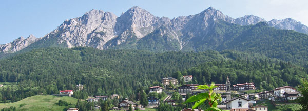 Oltre il Colle dominato dallle cime del vesante nord del Monte Alben