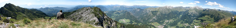 Da Cima La Croce vista verso Cima Alben, Cima La Spada e la conca di Oltre il Colle