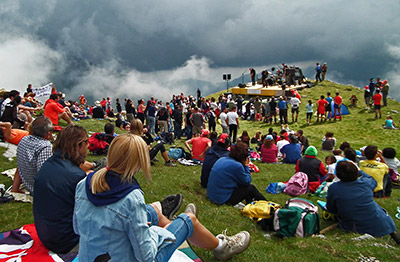 PIZZO ARERA il mattino, concerto del Bepi The Prismas il pomeriggio al Rifugio Capanna 2000 il 31 luglio 2011 - FOTOGALLERY