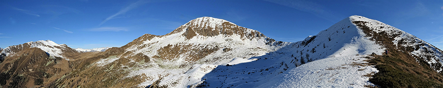 Ultimo strappo di ripida salita con neve per il Monte Arete