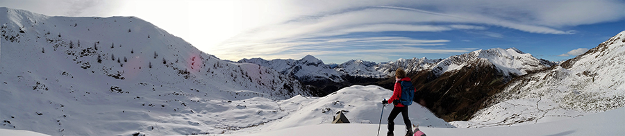 Panorama dal dosso soprastante la Baita Pianadei