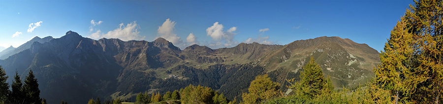 Vista panoramica salendo al Monte Arete dalla Baita Nuova