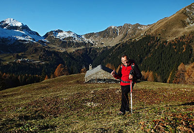 MONTI ARETE (2227 m.) e VALEGINO (2415 m.)… con giro ad anello da Cambrembo di Valleve il 21 novembre 2012  - FOTOGALLERY