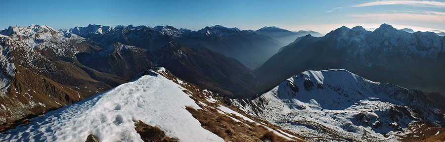 Cresta Monte Arete (2227 m.) e Monte Valegino (2415 m.)