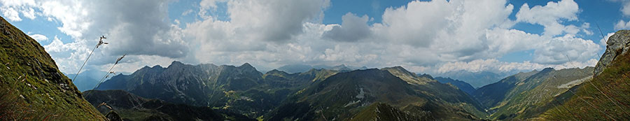 Dalla cresta NO del Monte Valegino
