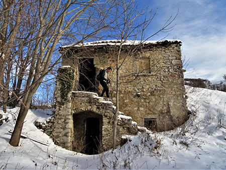 Sulle nevi dei Piani d’Artavaggio (1650 m) da Avolasio (1050 m) il 29 novembre 2021  - FOTOGALLERY