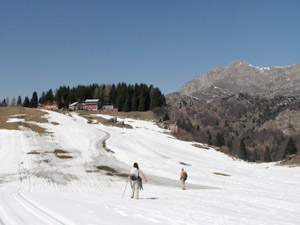 Verso il Rifugio Sassi-Castelli della S.E.L. 